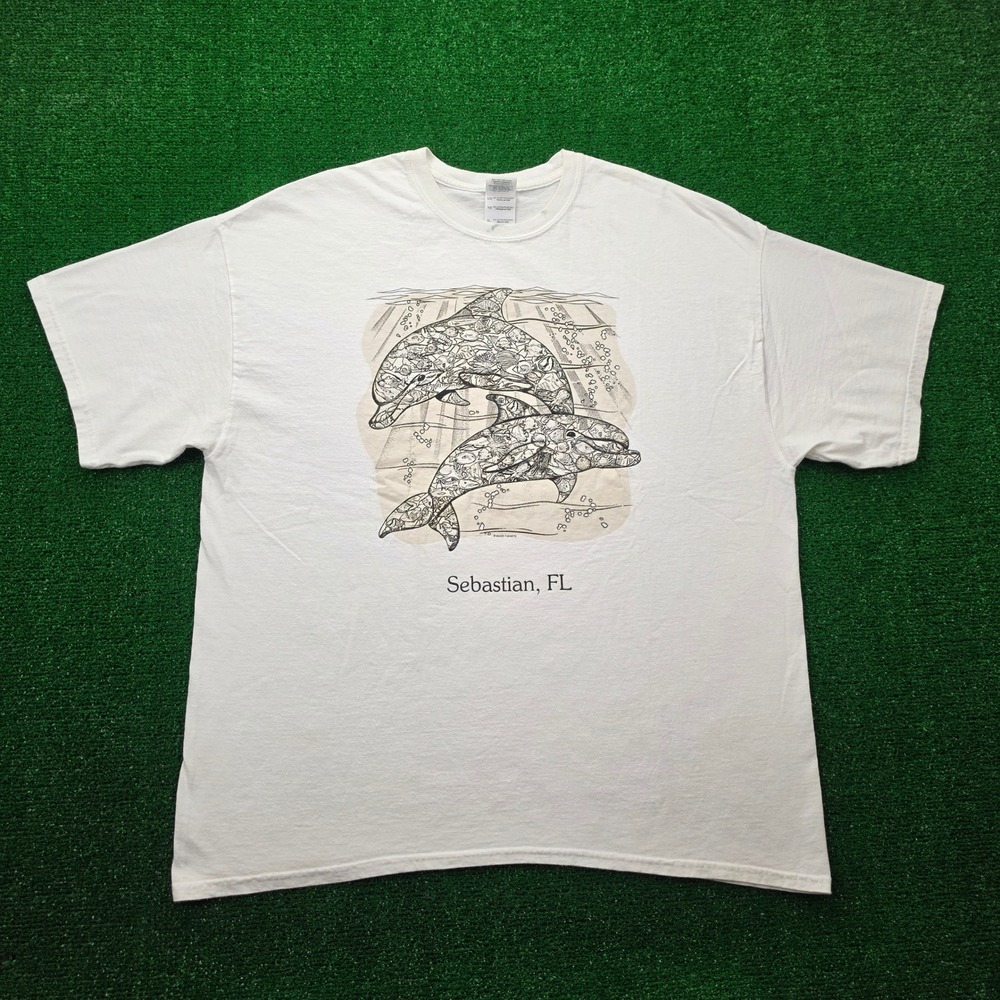 Sebastian FL Dolphin Graphic Tshirt Mens XL White Cream Short Sleeve Ocean Beach